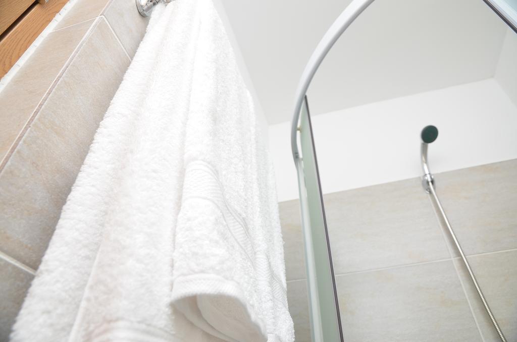 Pensiunea Poezii Alese Valea Drăganului Habitación foto