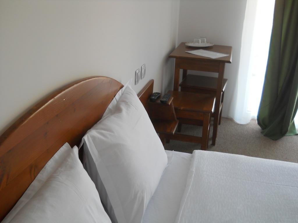Pensiunea Poezii Alese Valea Drăganului Habitación foto