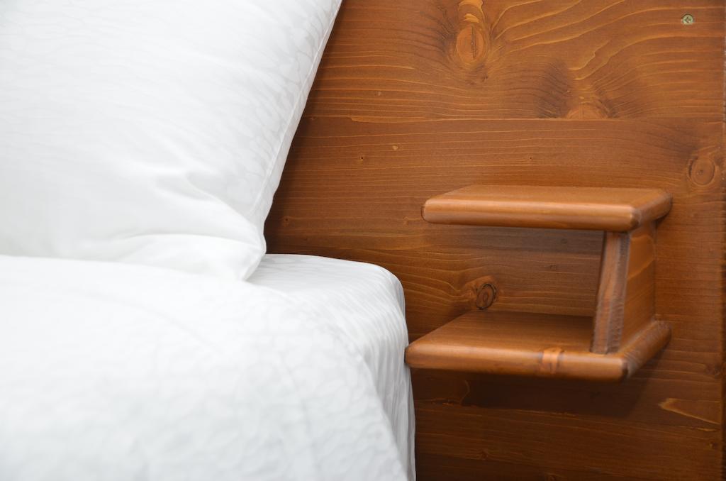 Pensiunea Poezii Alese Valea Drăganului Habitación foto